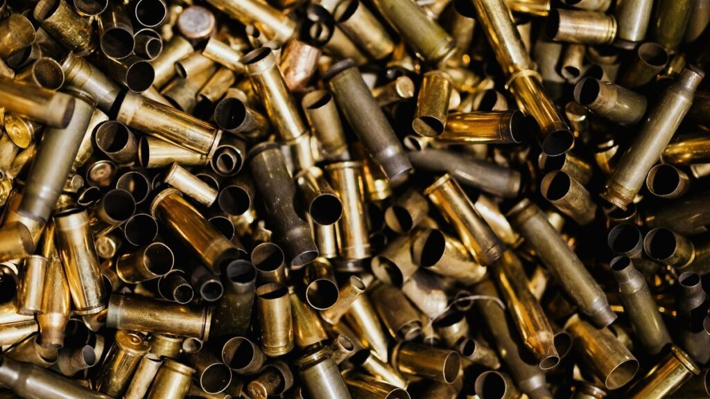 extraction shooters looter shooters - Photo by Karola G on Pexels