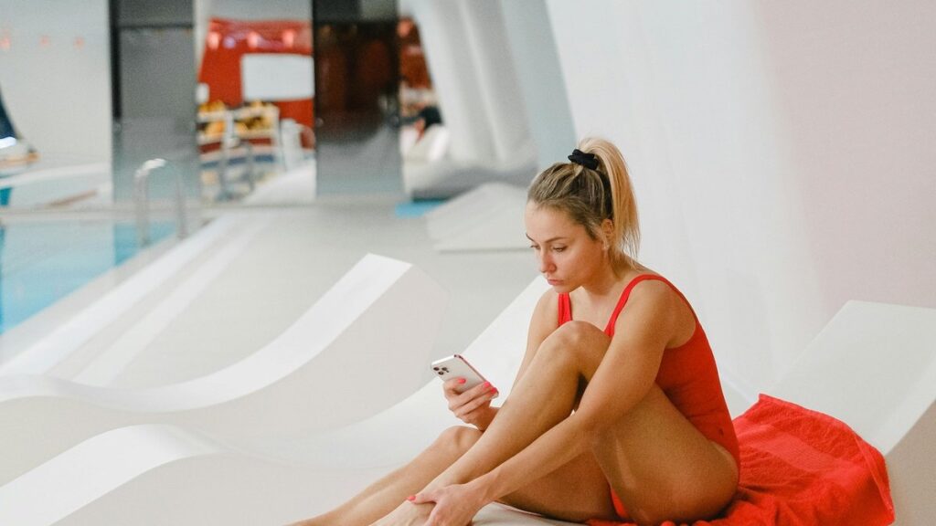 doomscrolling digital detox - Photo by SHVETS production on Pexels