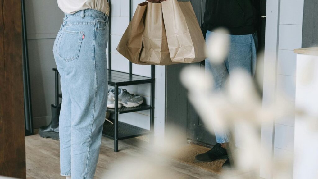 power banks product safety - Photo by Ivan S on Pexels