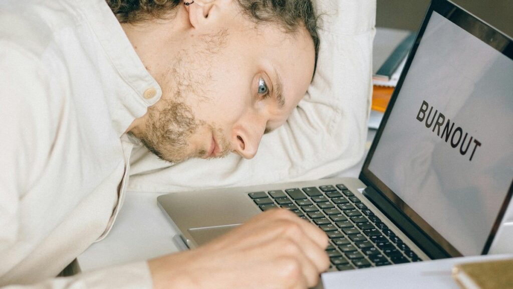 boredom and creativity tech worker burnout - Photo by Nataliya Vaitkevich on Pexels